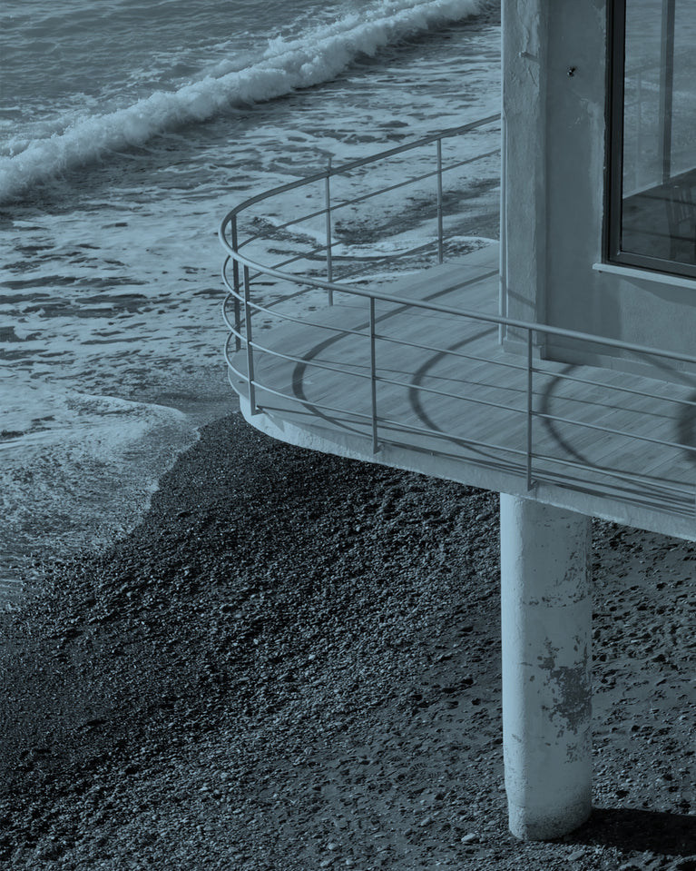 Clean Lines, Lasting Presence